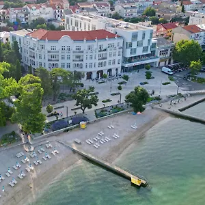 Отель Miramare, Цриквеница